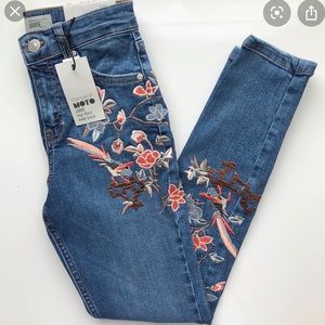 Top shop Embroidered Jamie Jeans